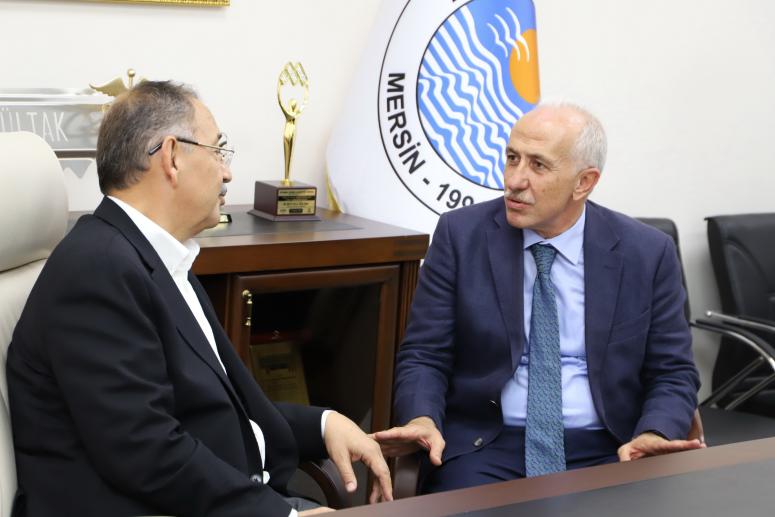 AK PARTİ GENEL BAŞKAN YARDIMCISI MEHMET ÖZHASEKİ’DEN AKDENİZ BELEDİYESİ’NE ZİYARET