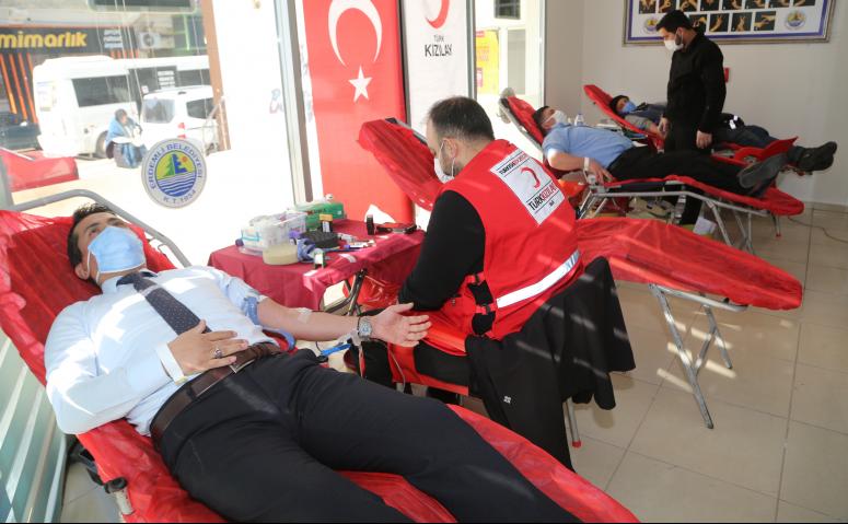 ERDEMLİ’DE, ‘’BİR ÜNİTE KAN, ÜÇ CAN’’ SEFERBERLİĞİ