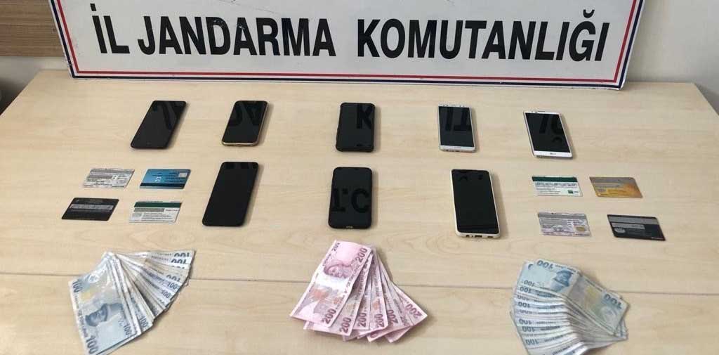 MERSİN MERKEZLİ 3 İLDE SİBER DOLANDIRICILARA OPERSYON:  8 GÖZALTI