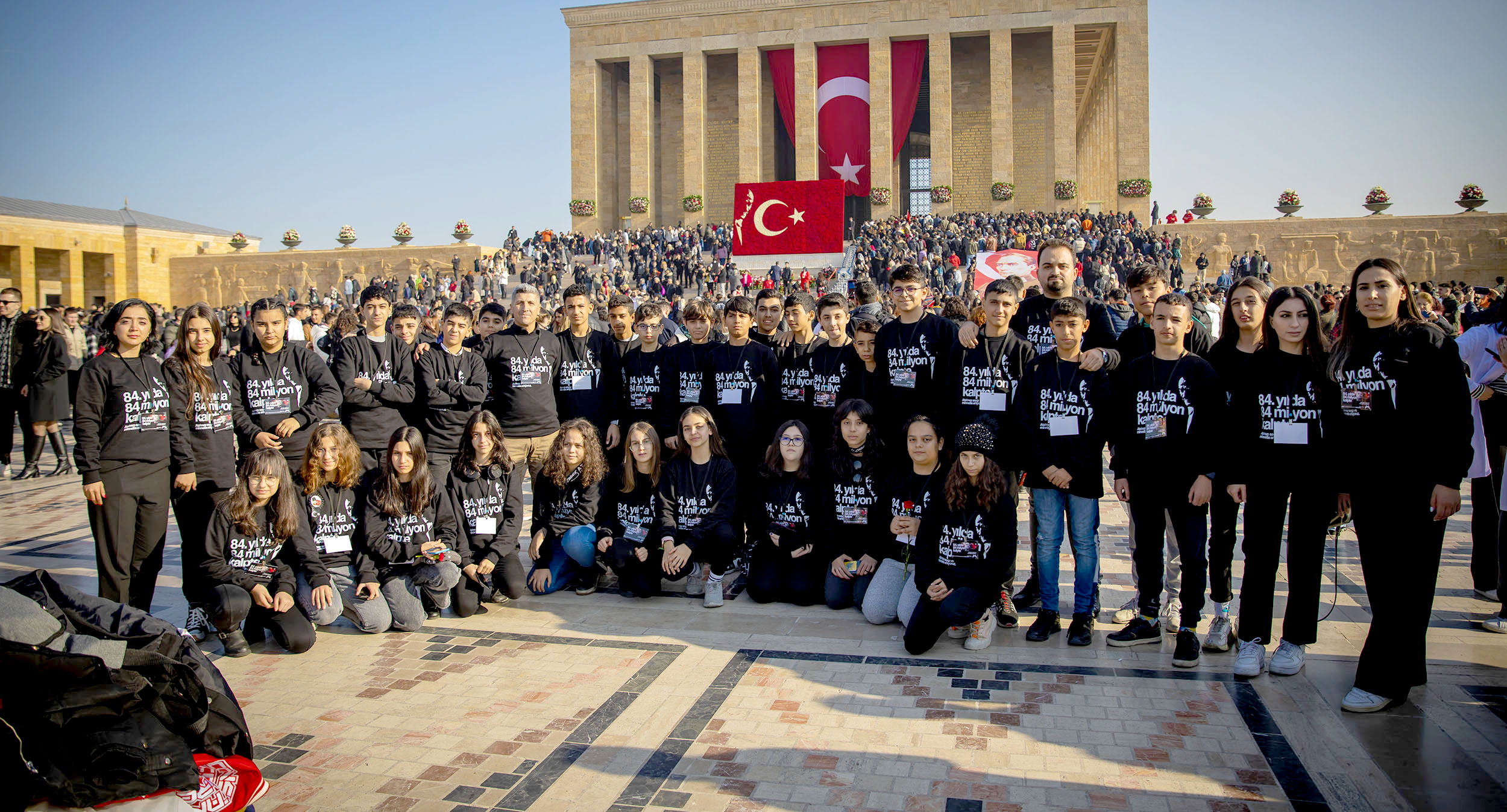 Büyükşehir Kurs Merkezi Öğrencileri İlk Kez Anıtkabir’e Gittiler
