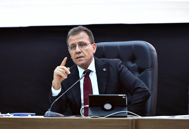 BAŞKAN SEÇER, KUVVETLİ FIRTINA İHTİMALİNE KARŞI VATANDAŞLARI UYARDI