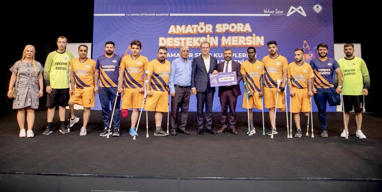 BÜYÜKŞEHİR’DEN SPORA VE SPORCUYA BÜYÜK DESTEK