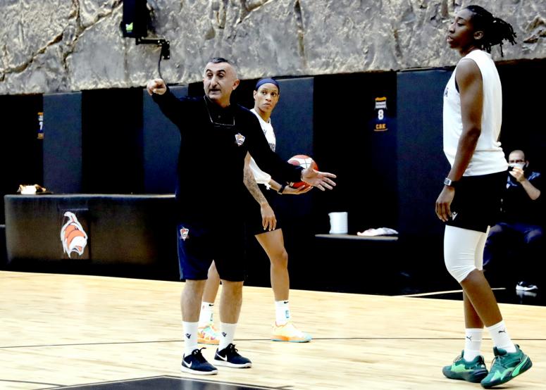 ÇUKUROVA BASKETBOL, AZİZ AKKAYA'YA EMANET