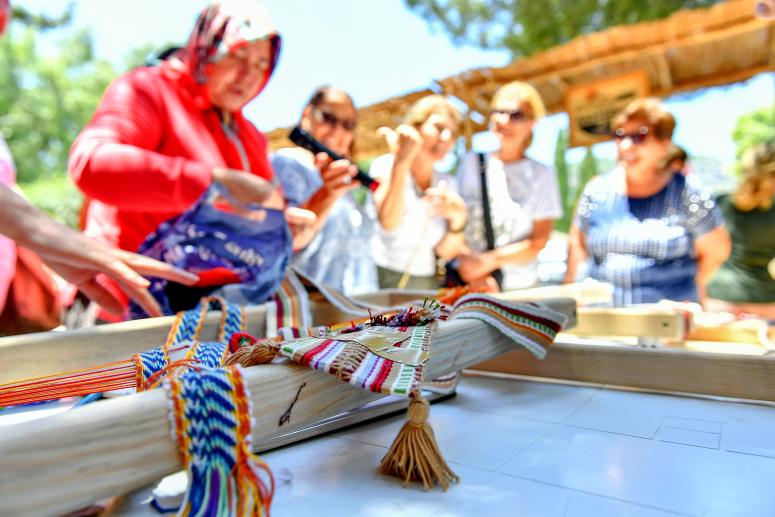 DARISEKİSİ’NDEKİ ÇARPANA ATÖLYESİ KADINLAR VE ÇOCUKLARDAN YOĞUN İLGİ GÖRDÜ