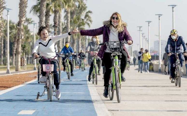 FRANSIZ ÇİFT, DOWN SENDROMLU ÇOCUKLAR İÇİN MERSİN’DE PEDAL ÇEVİRDİ