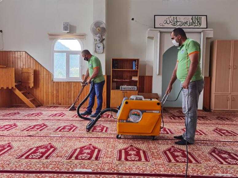 TOROSLAR BELEDİYESİ, YAYLALARDAKİ TÜM İBADETHANELERİ TEMİZLEDİ