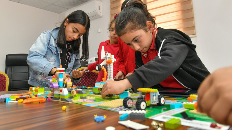 Yenişehir Belediyesi Minik Bilim Kahramanlarını Buluşturuyor