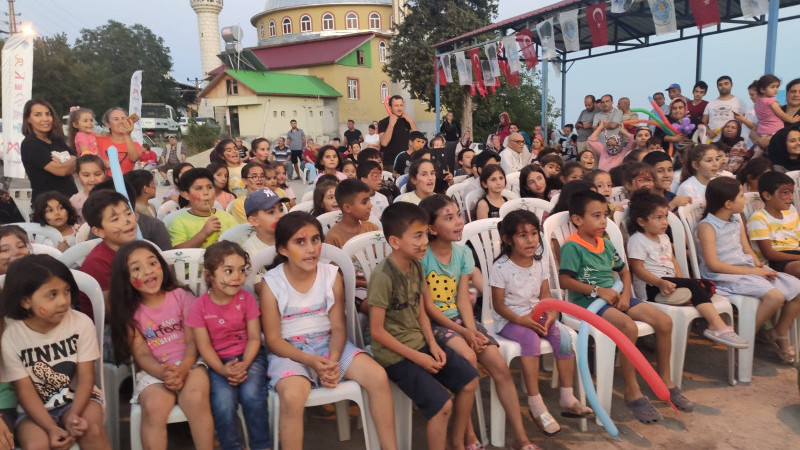 MERSİN BÜYÜKŞEHİR’İN KÖY ŞENLİKLERİ TARSUS VE ÇAMLIYAYLA’DA TÜM HIZIYLA SÜRÜYOR