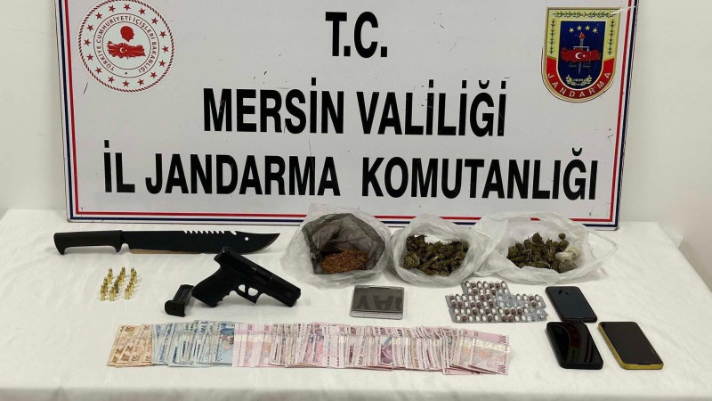 Mersin’de uyuşturucu operasyonu: 2 kişi  tutuklandı