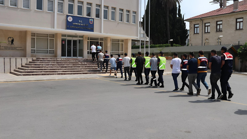 Mersin’de Jandarma Yasadışı Bahis Şebekesini Çökertti:  41 Gözaltı 