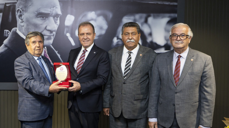 Tüm Emekliler Derneği Genel Başkanı’ndan Başkan Seçer’e Ziyaret 