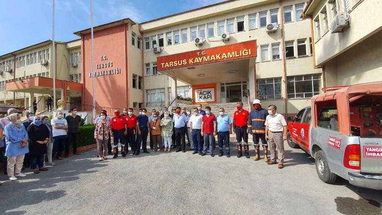 BÜYÜKŞEHİR İTFAİYESİ’NDEN TARSUS KAYMAKAMLIK BİNASINDA TATBİKAT