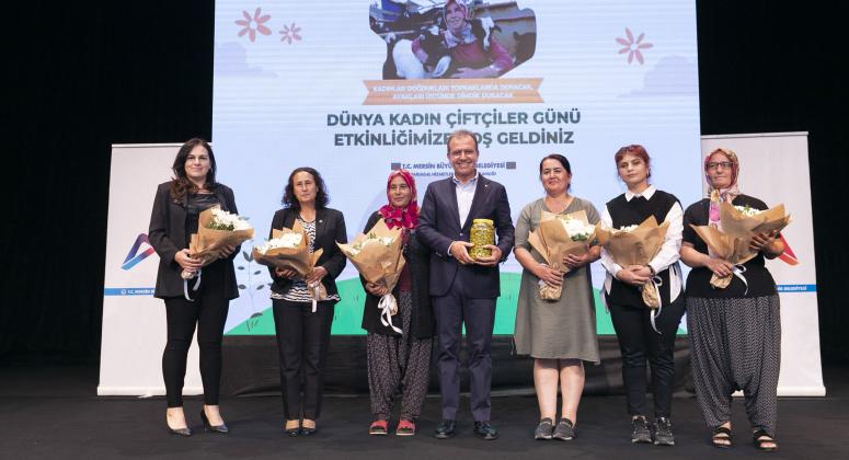SEÇER: “MERSİN’DE ÜRETİCİ KADINLARIMIZLA ÇOK GÜZEL İŞLER YAPIYORUZ”