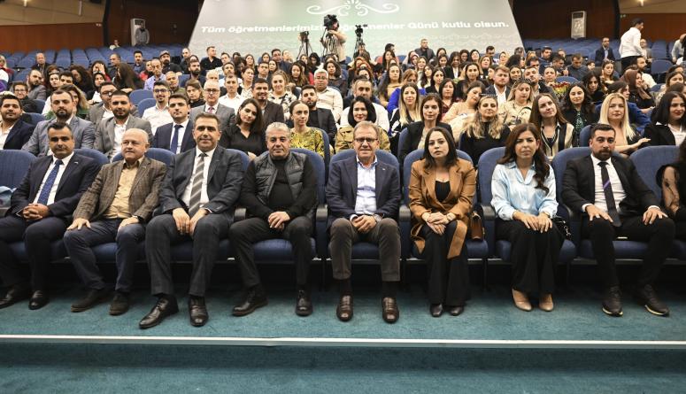Başkan Seçer Öğretmenlerle Buluştu