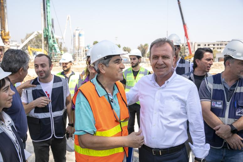 BAŞKAN SEÇER, METRO’NUN İLK DURAĞI OLAN ALANDA İNCELEMELERDE BULUNDU
