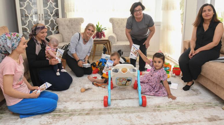 Yenişehir Belediyesi ev ziyaretleriyleaileleri projeye dâhil ediyor