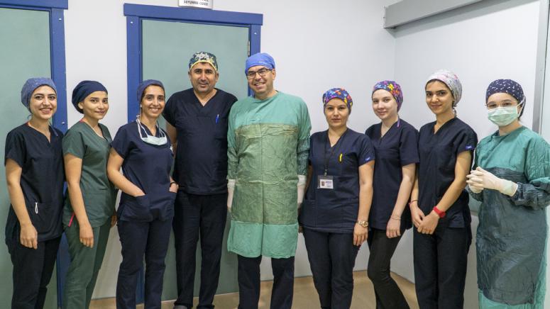 DR. MEHMET YUNUS SEVEN HEMŞİRELER GÜNÜNDE İKTİDARA ÇAĞRIDA BULUNDU