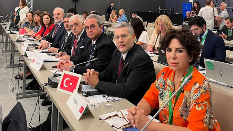 Uysal’dan Malaga’da Net Mesaj; Gönüllü ve Güvenli Dönüş Şart