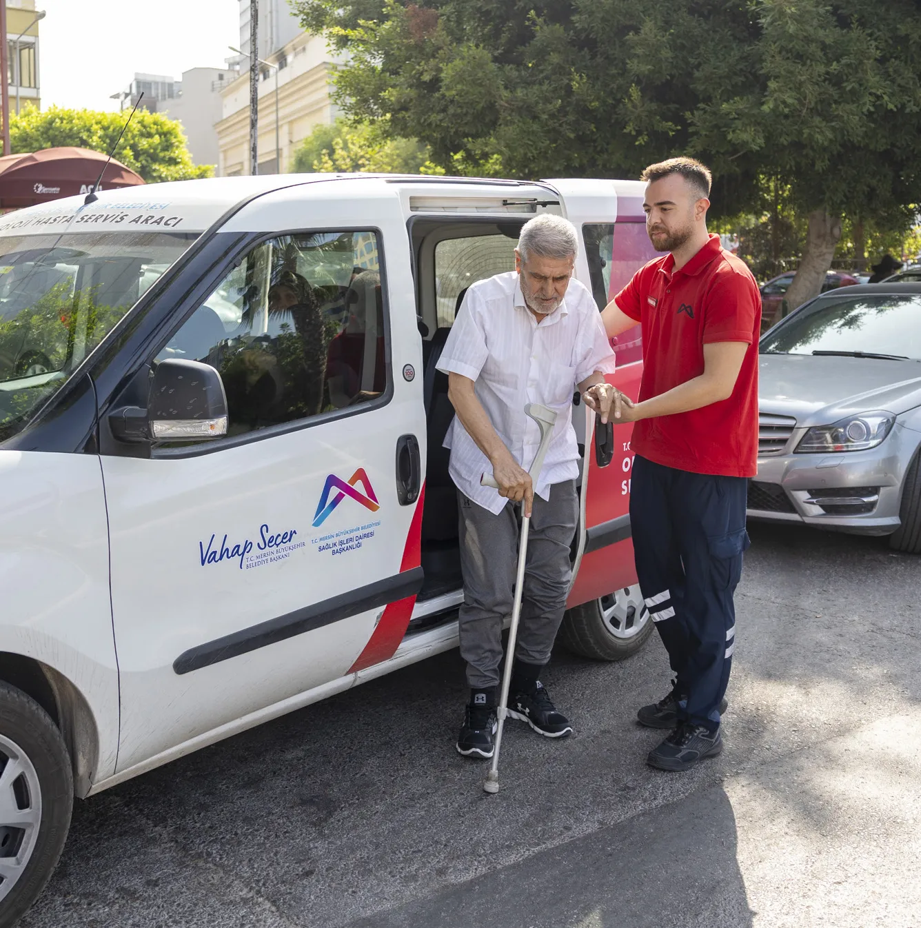 ONKOLOJİ HASTALARINA ÜCRETSİZ SERVİS HİZMETİ