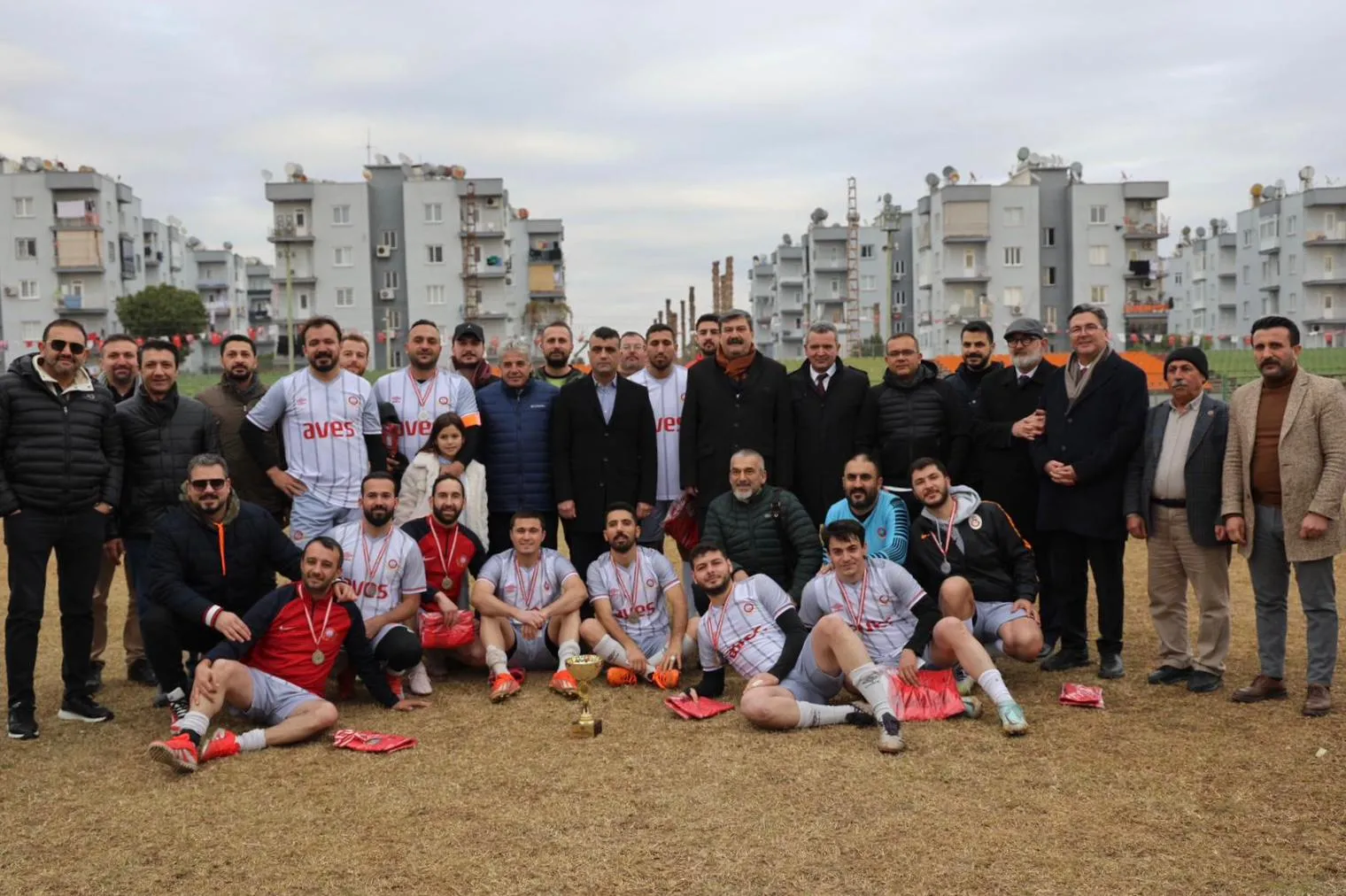 TOROSLAR’DA KURTULUŞ KUPASI COŞKUSU: DOSTLUK VE CENTİLMENLİK KAZANDI