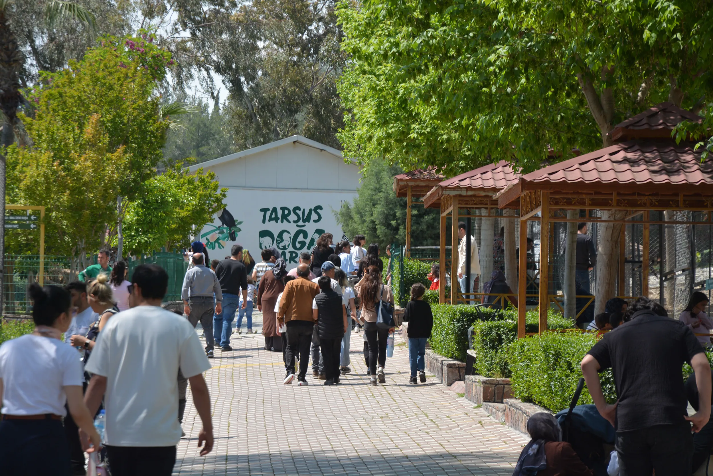 BÜYÜKŞEHİR’DEN ÇOCUKLARA BİLİM, DOĞA VE EĞLENCE DOLU 23 NİSAN