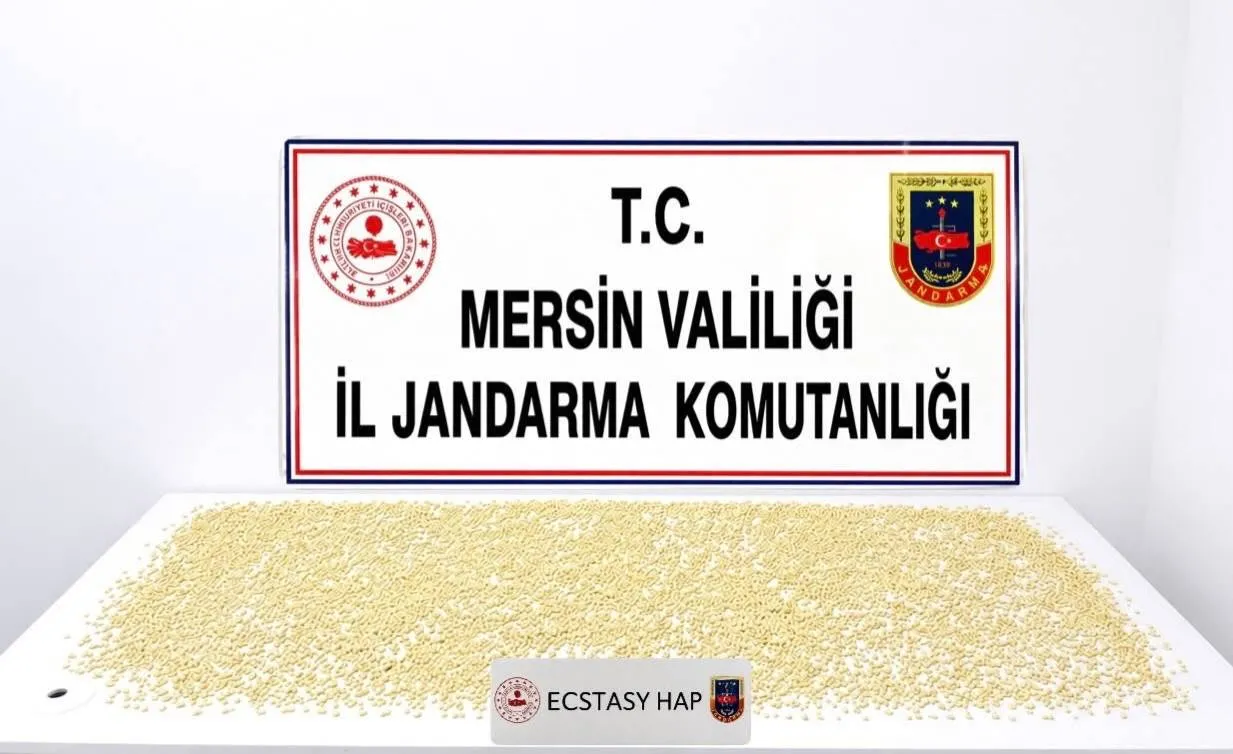 Mersin’de Uyuşturucu Operasyonu: 3 Bin 760 Ecstasy Ele Geçirildi