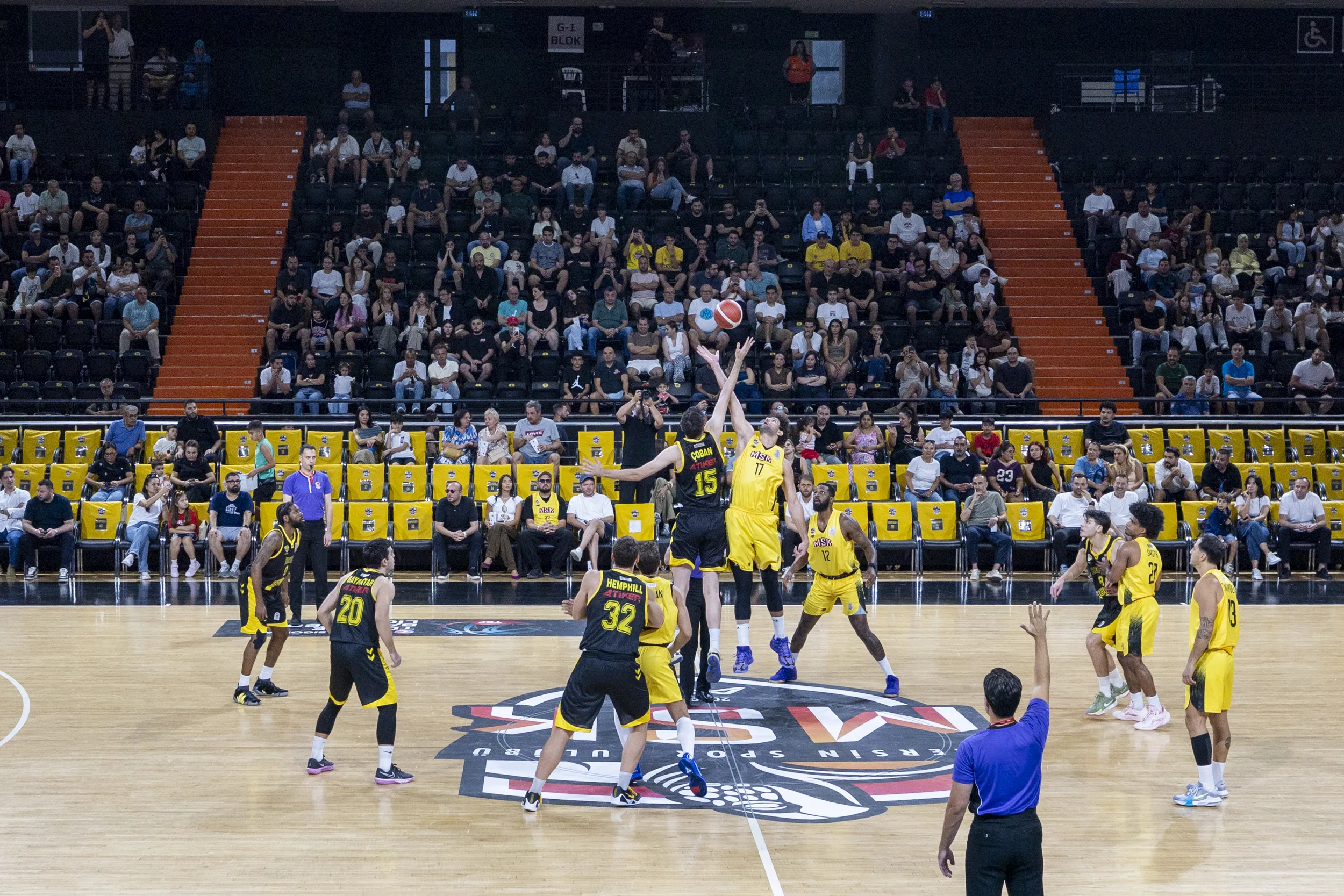 CARETTALAR EVİNDEKİ İLK MAÇTAN 87-82 SKORLA GALİBİYETLE AYRILDI