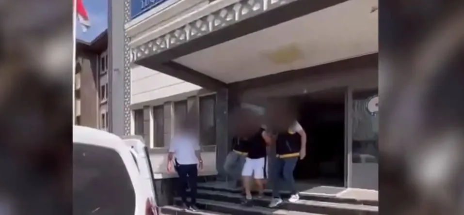 Tarsus’ta 4 Ayrı Dosyadan Aranan Şahıs Yakalandı